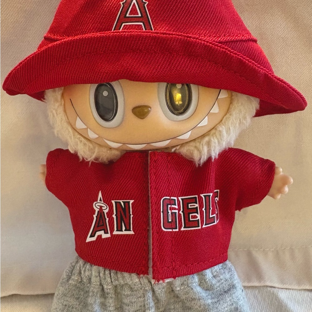 Doll 3 Piece Outfit! (Doll Not included).